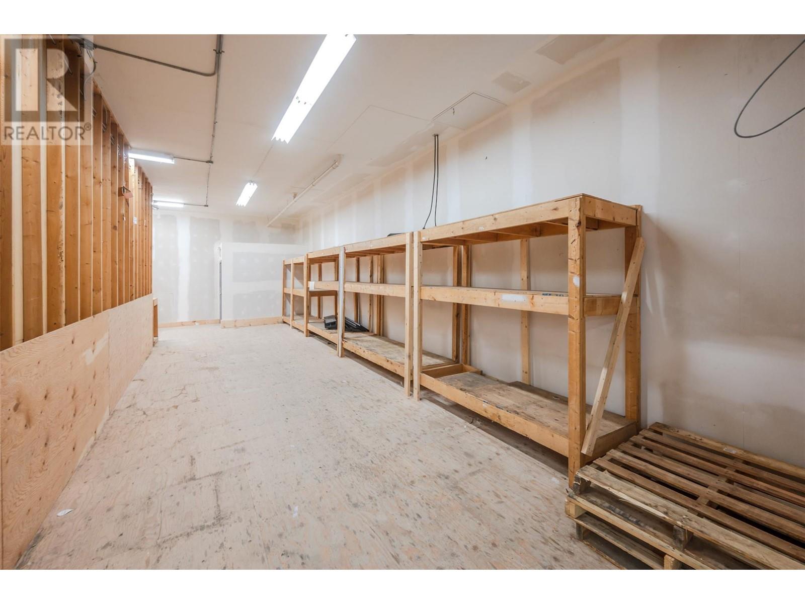 402 Industrial Avenue E Property Photo 20