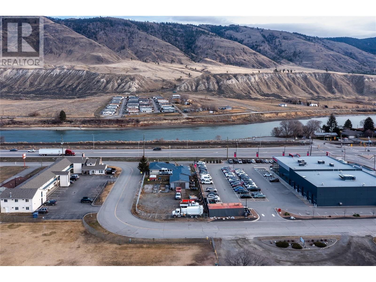 2371 Trans-canada Highway Property Photo 1