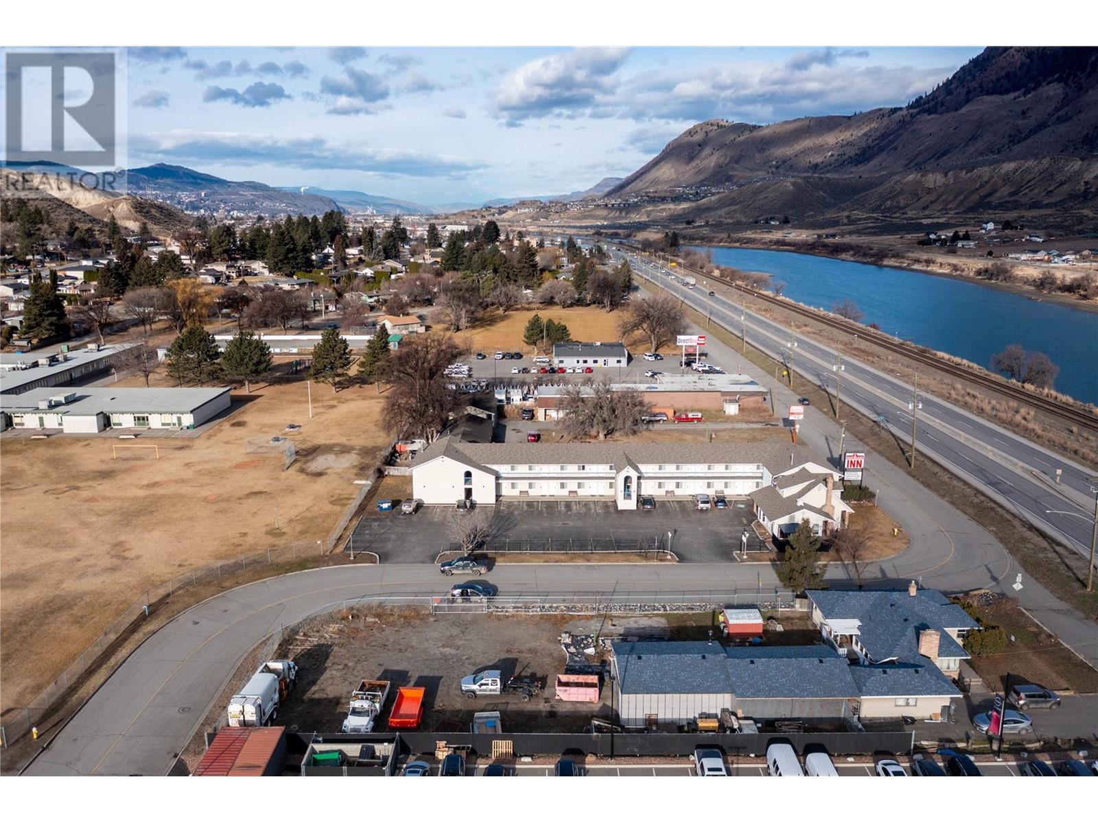 2371 Trans-canada Highway Property Photo 5