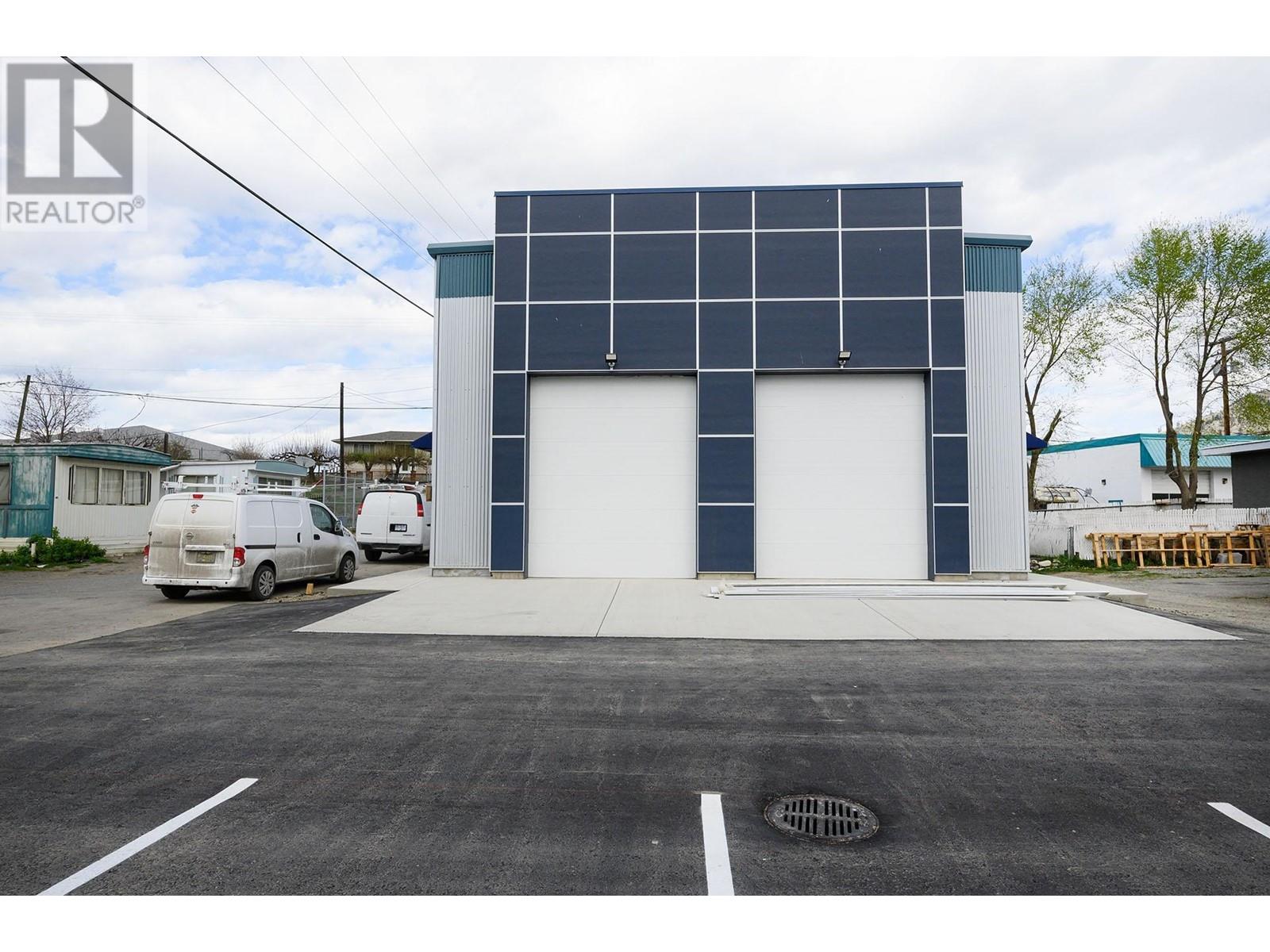 240 Larkspur Street Unit# 101 Property Photo 2
