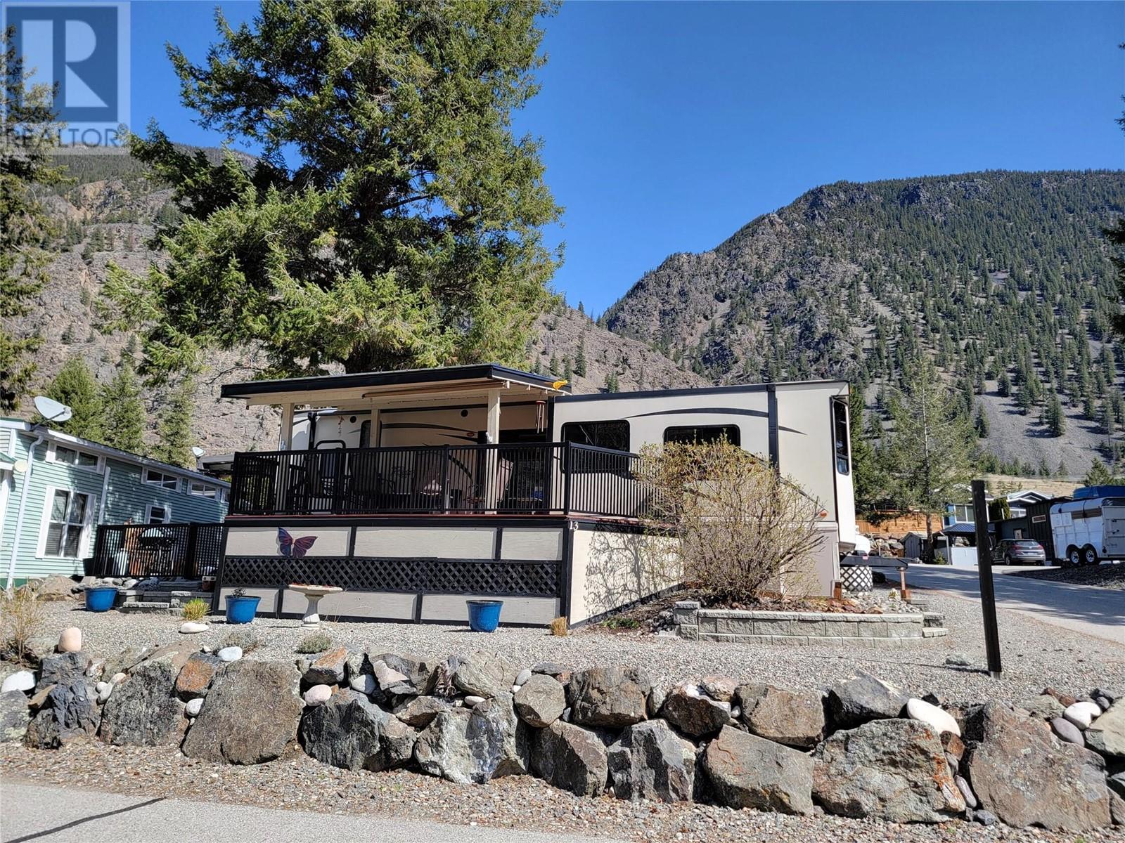 4354 Highway 3 Unit# 13 Property Photo 1