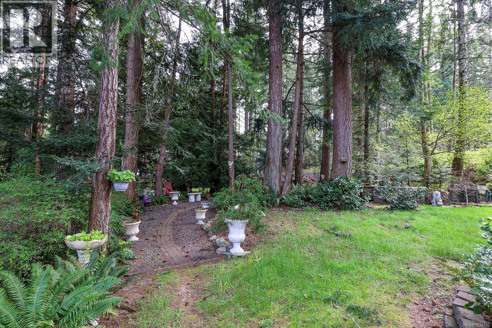 1781 Thurber Rd Property Photo 48