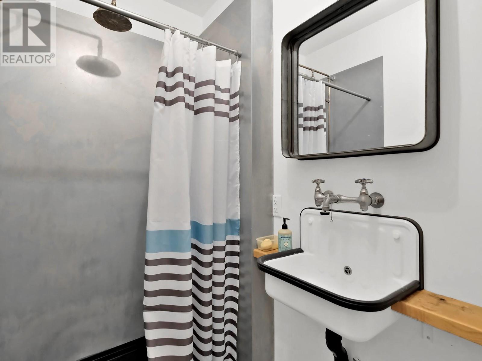 620 Boothe Road Property Photo 16