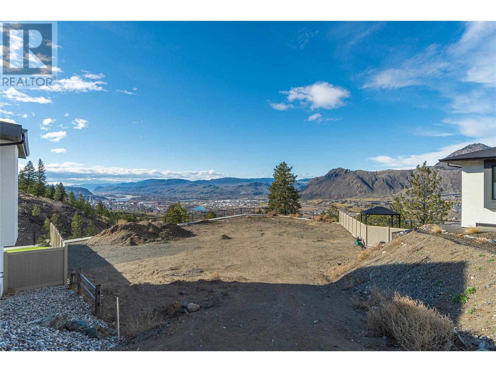 1649 Cordonier Place Property Photo 11