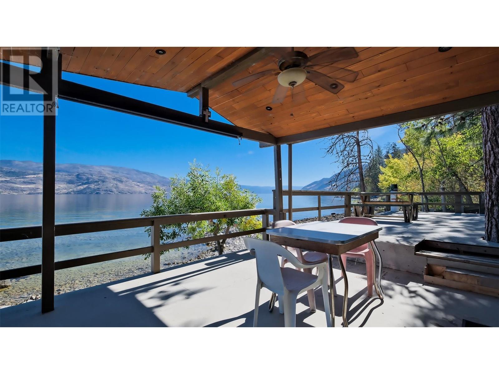 6805 Highway 97 S Property Photo 15
