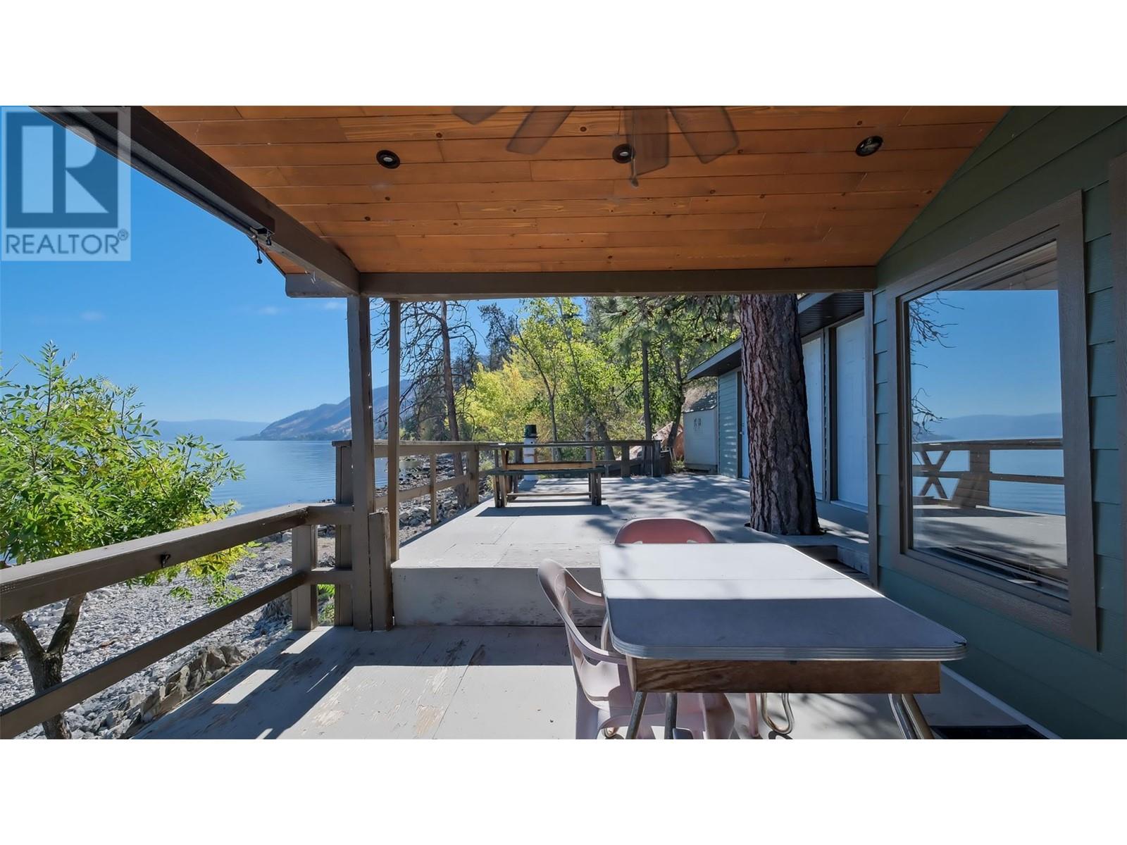 6805 Highway 97 S Property Photo 17