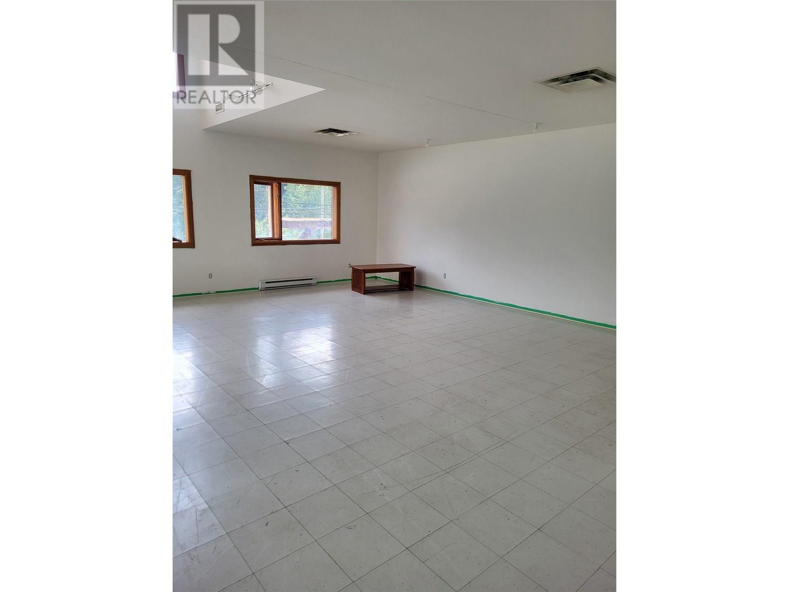 4113 Squilax-anglemont Road Property Photo 10