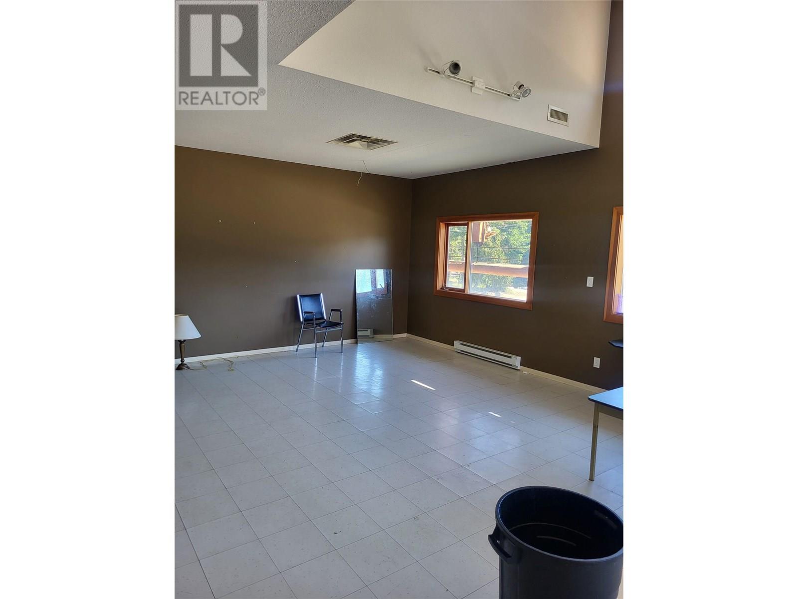 4113 Squilax-anglemont Road Property Photo 19