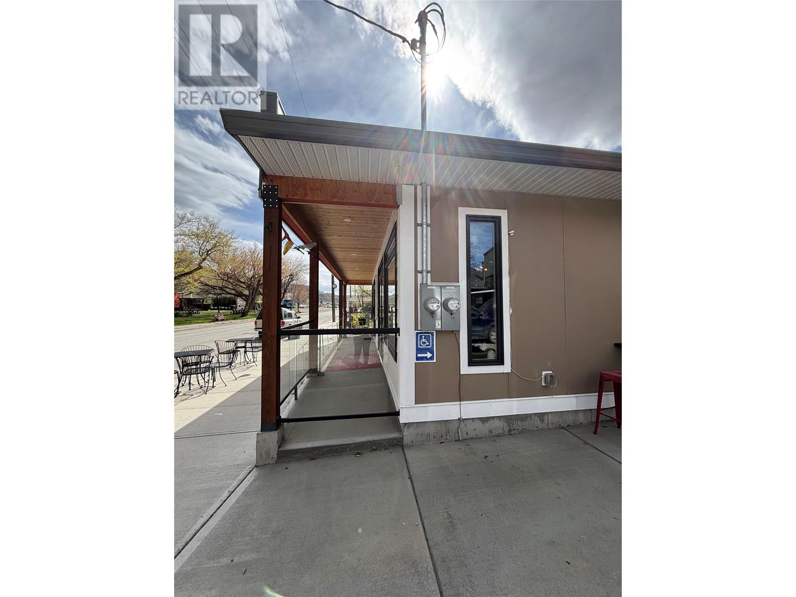 605 Railway Avenue Unit# A & B Lot# 3 Property Photo 8