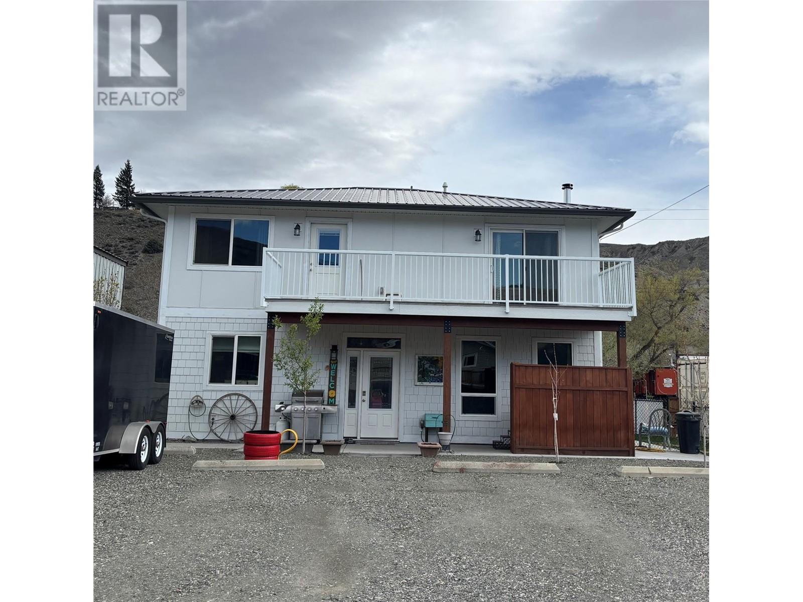605 Railway Avenue Unit# A & B Lot# 3 Property Photo 10