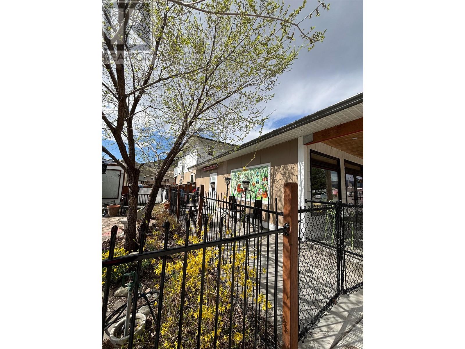 605 Railway Avenue Unit# A & B Lot# 3 Property Photo 11