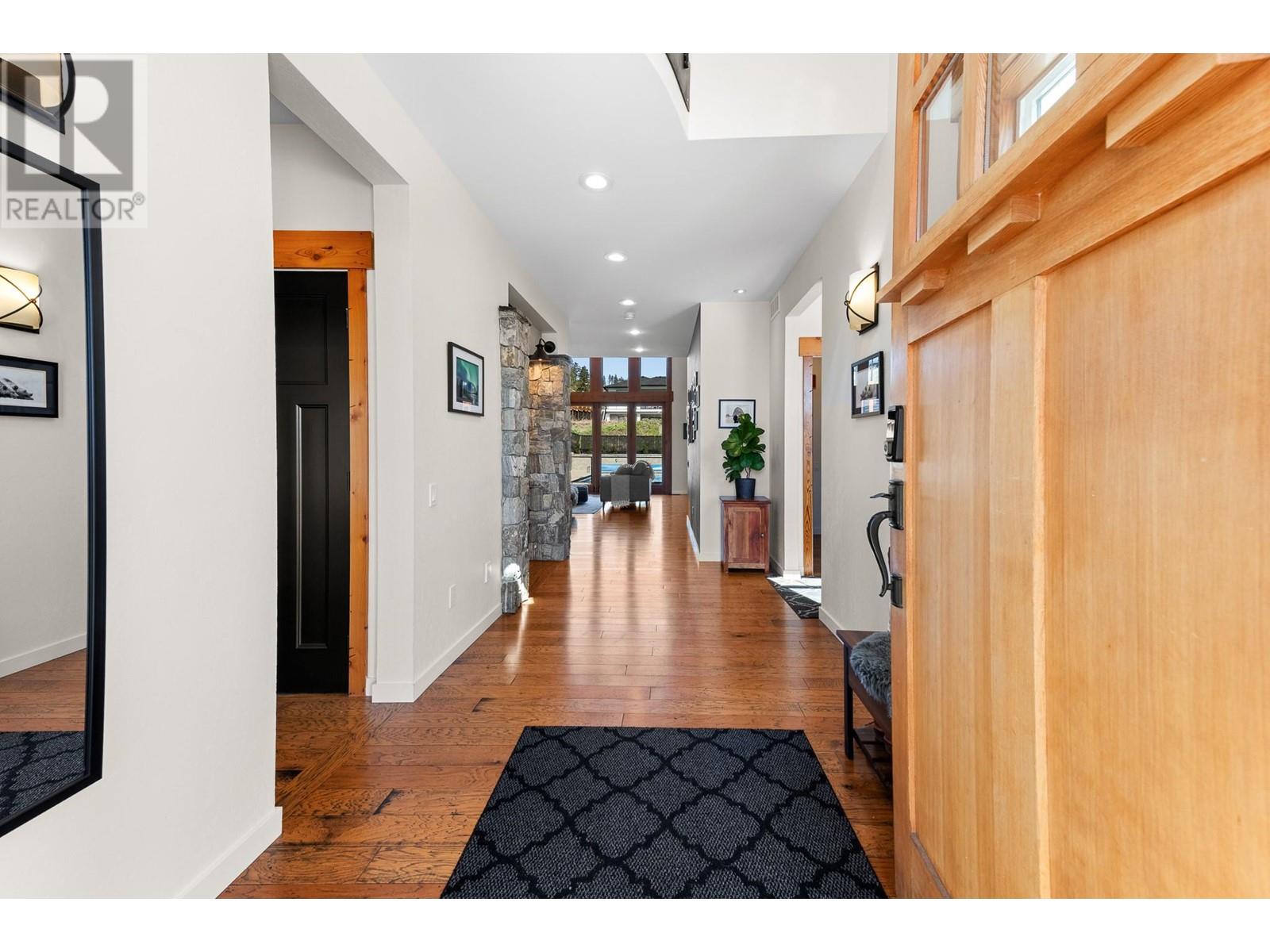 1790 Begbie Road Property Photo 39