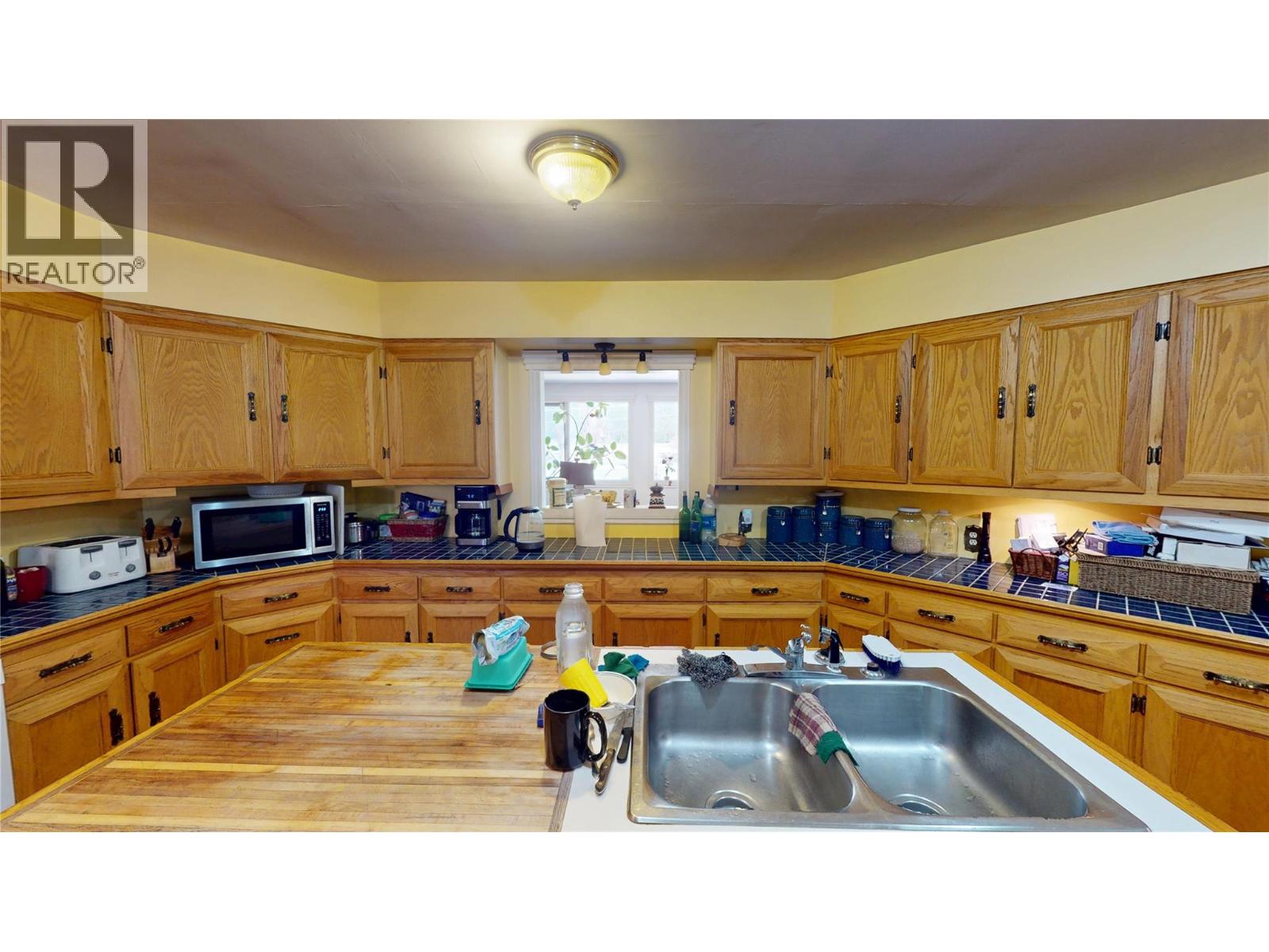2325 Wardner Fort Steele Road Property Photo 16