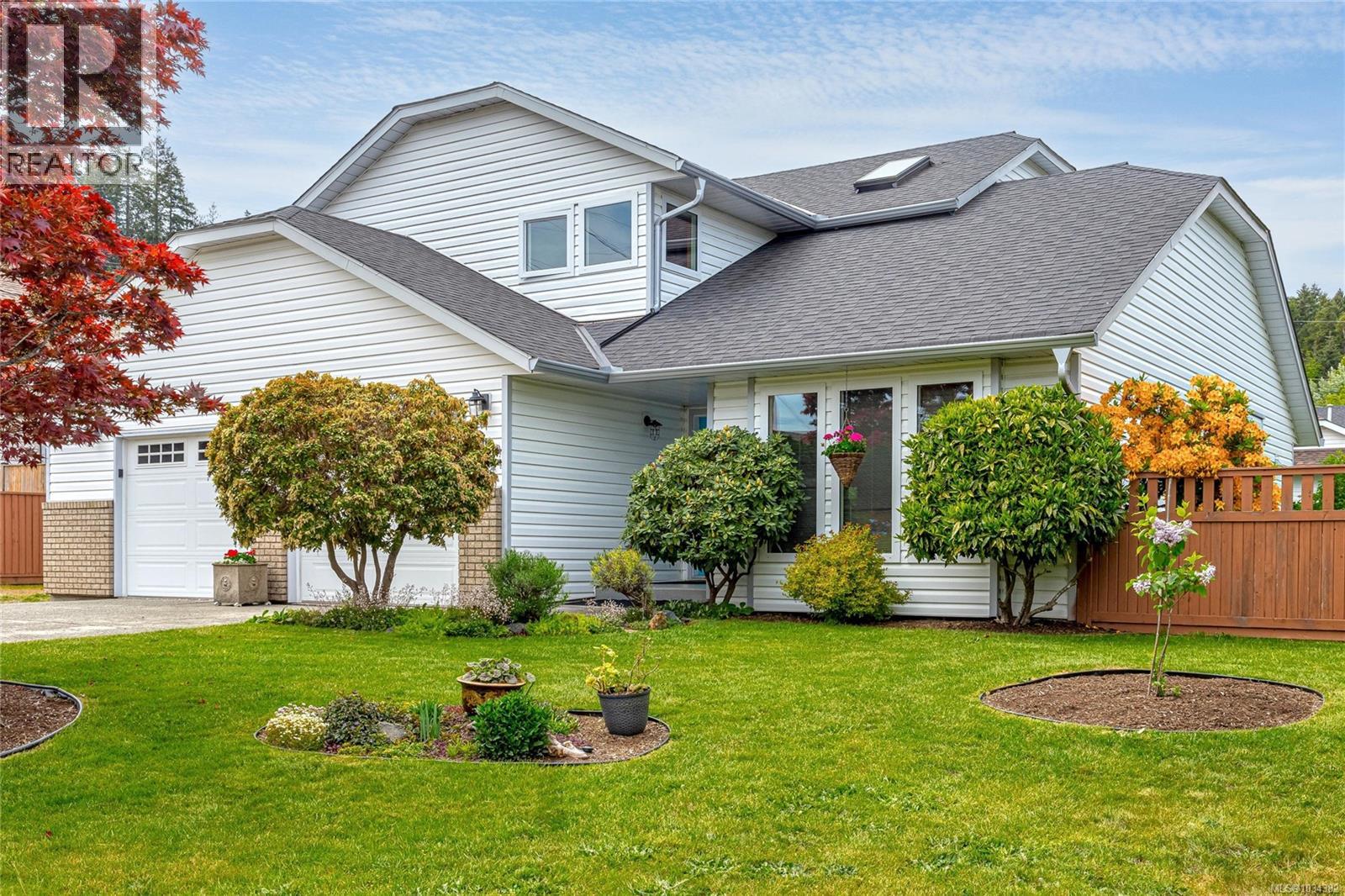 810 Colonia Dr