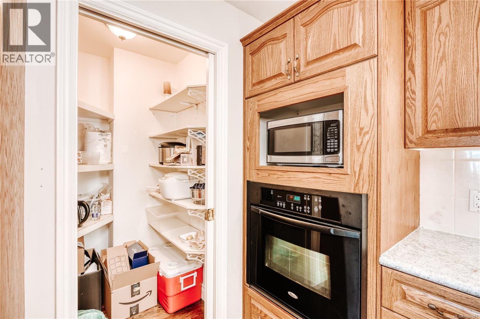 5352 Coastview Pl Property Photo 60