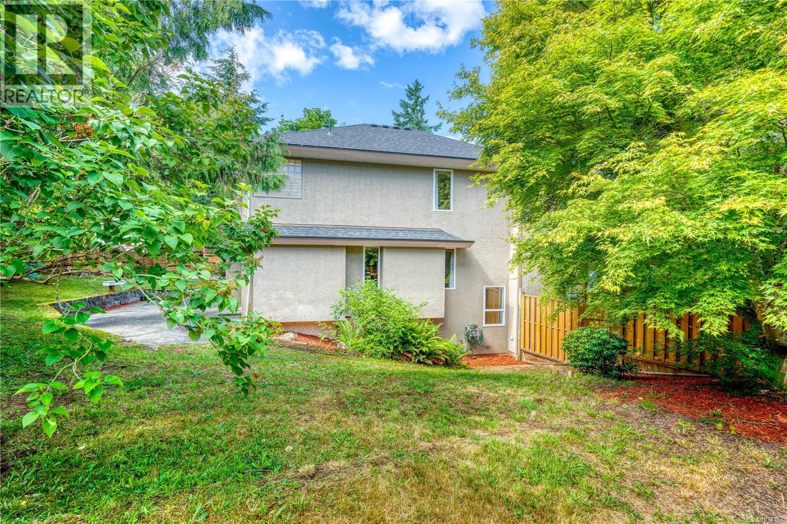 5352 Coastview Pl Property Photo 66