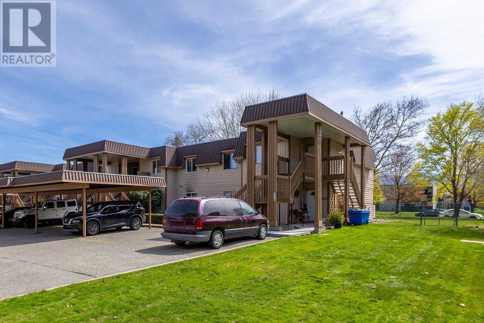 880 Badke Road Property Photo 12