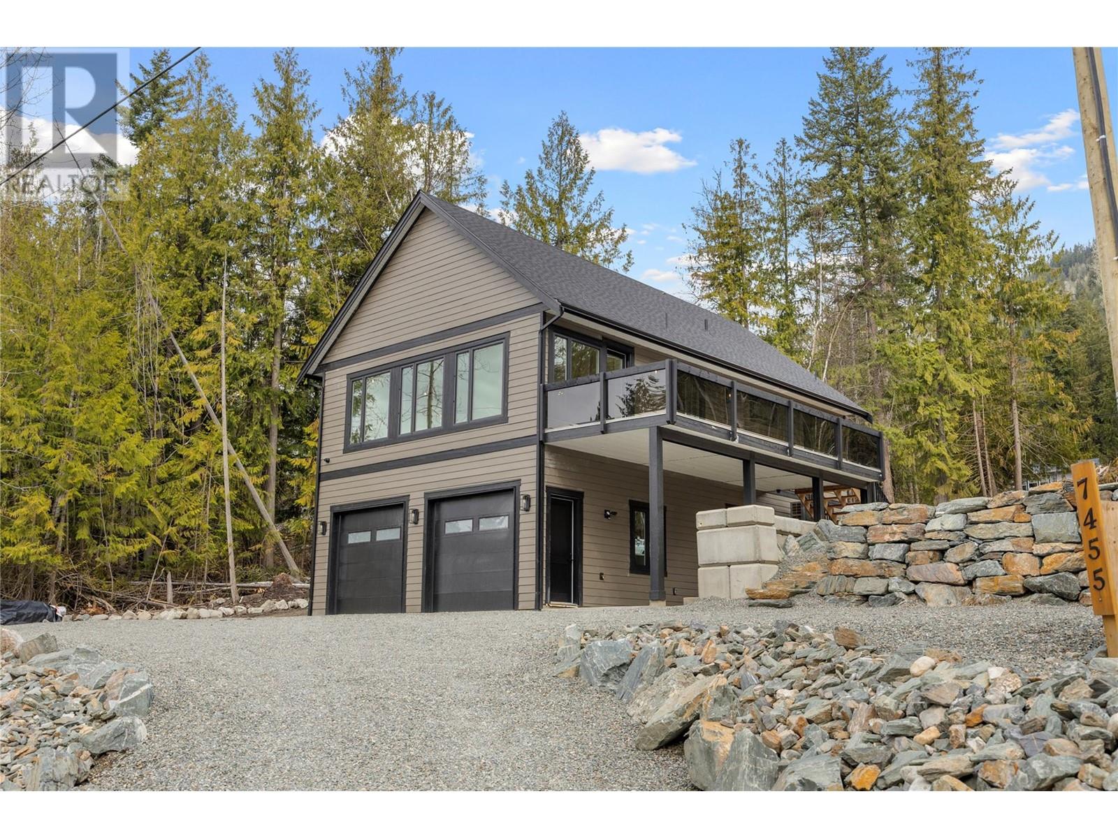 7455 Stampede Trail Property Photo