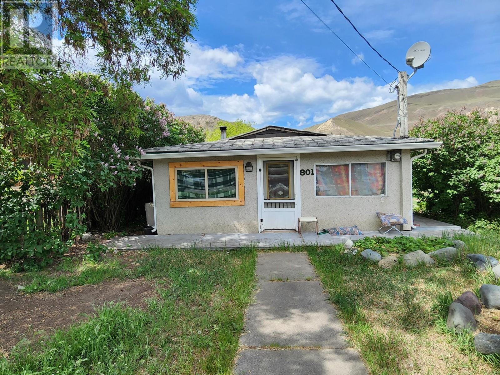 801 Brink Street Property Photo 1