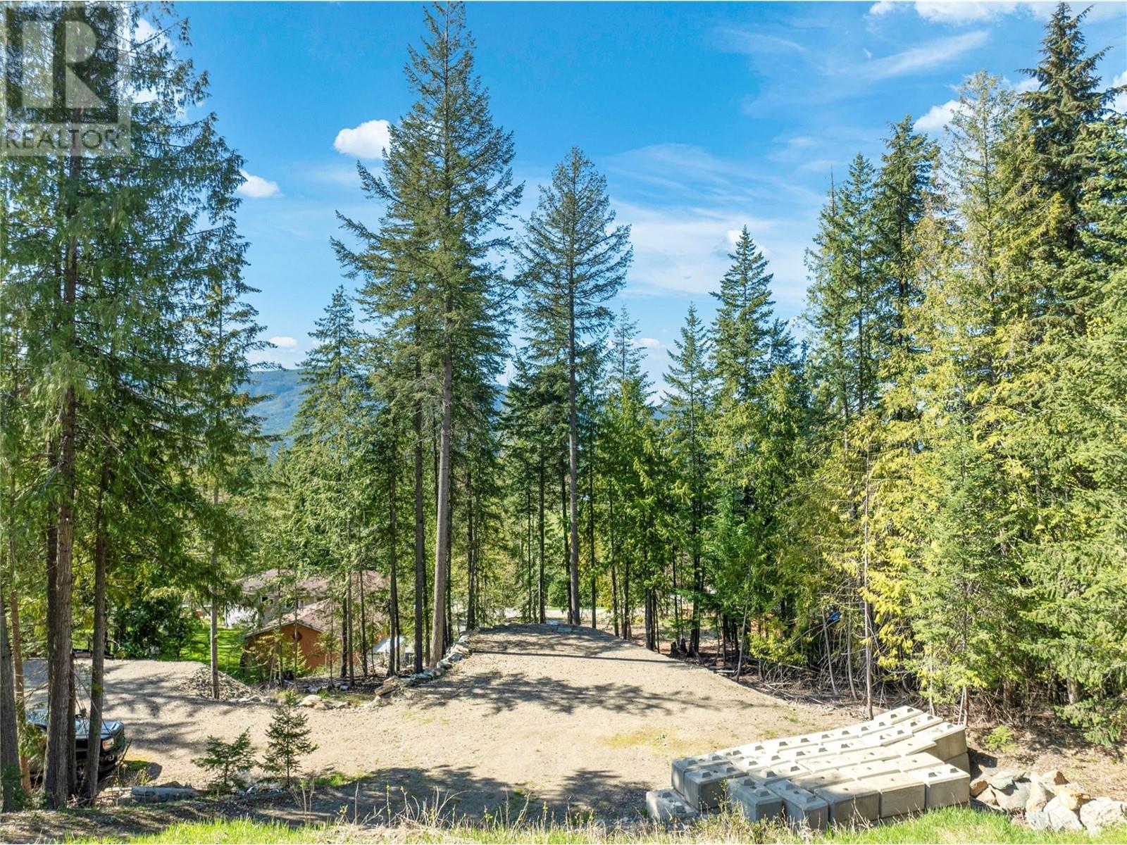 2699 Fraser Road Property Photo