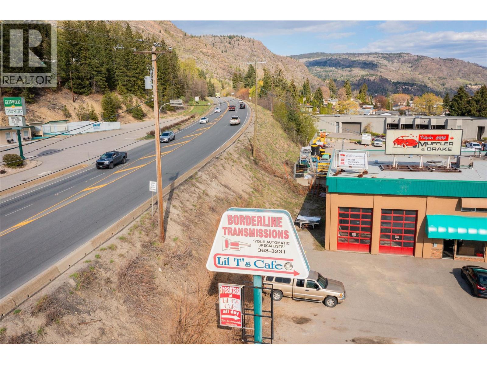 2865 B And 2929 Highway Drive Property Photo 2