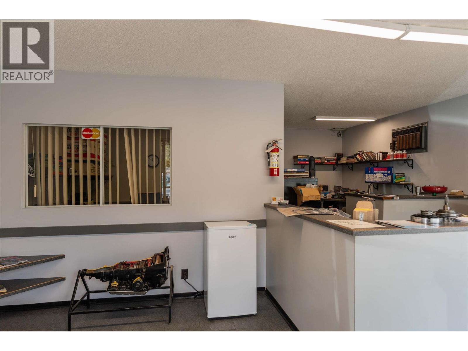 2865 B And 2929 Highway Drive Property Photo 30