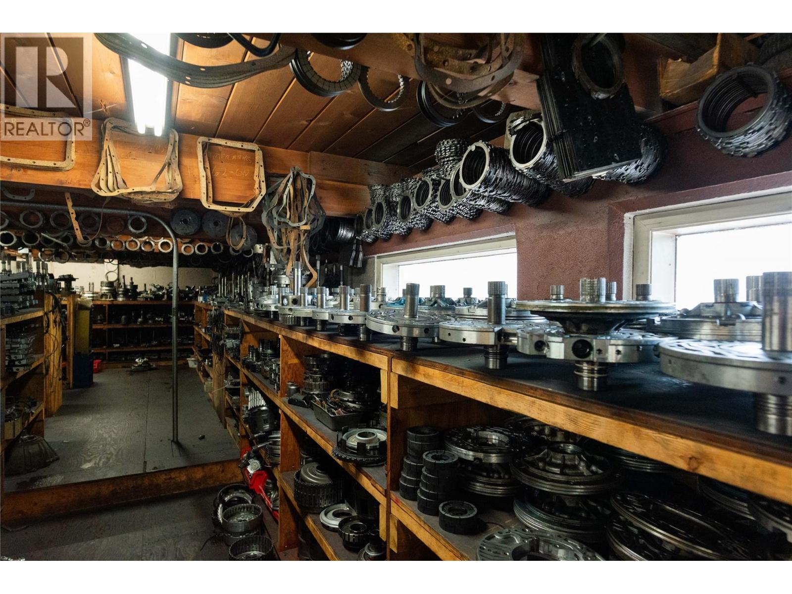 2865 B And 2929 Highway Drive Property Photo 45