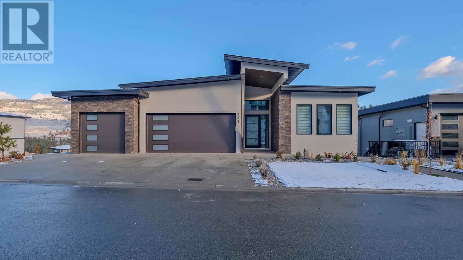 937 Royal Troon Lane Property Photo 1