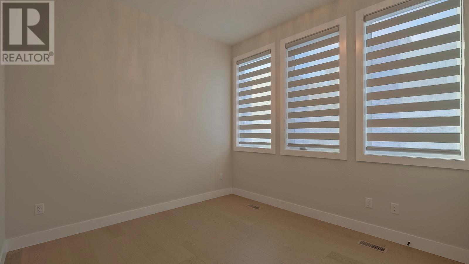 937 Royal Troon Lane Property Photo 40