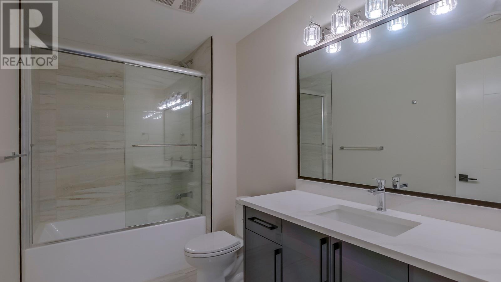 937 Royal Troon Lane Property Photo 43
