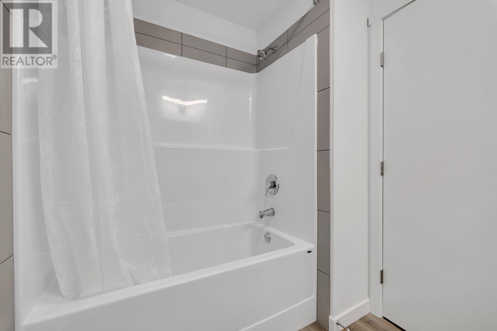 1057 Frost Road Unit# 201 Property Photo 21