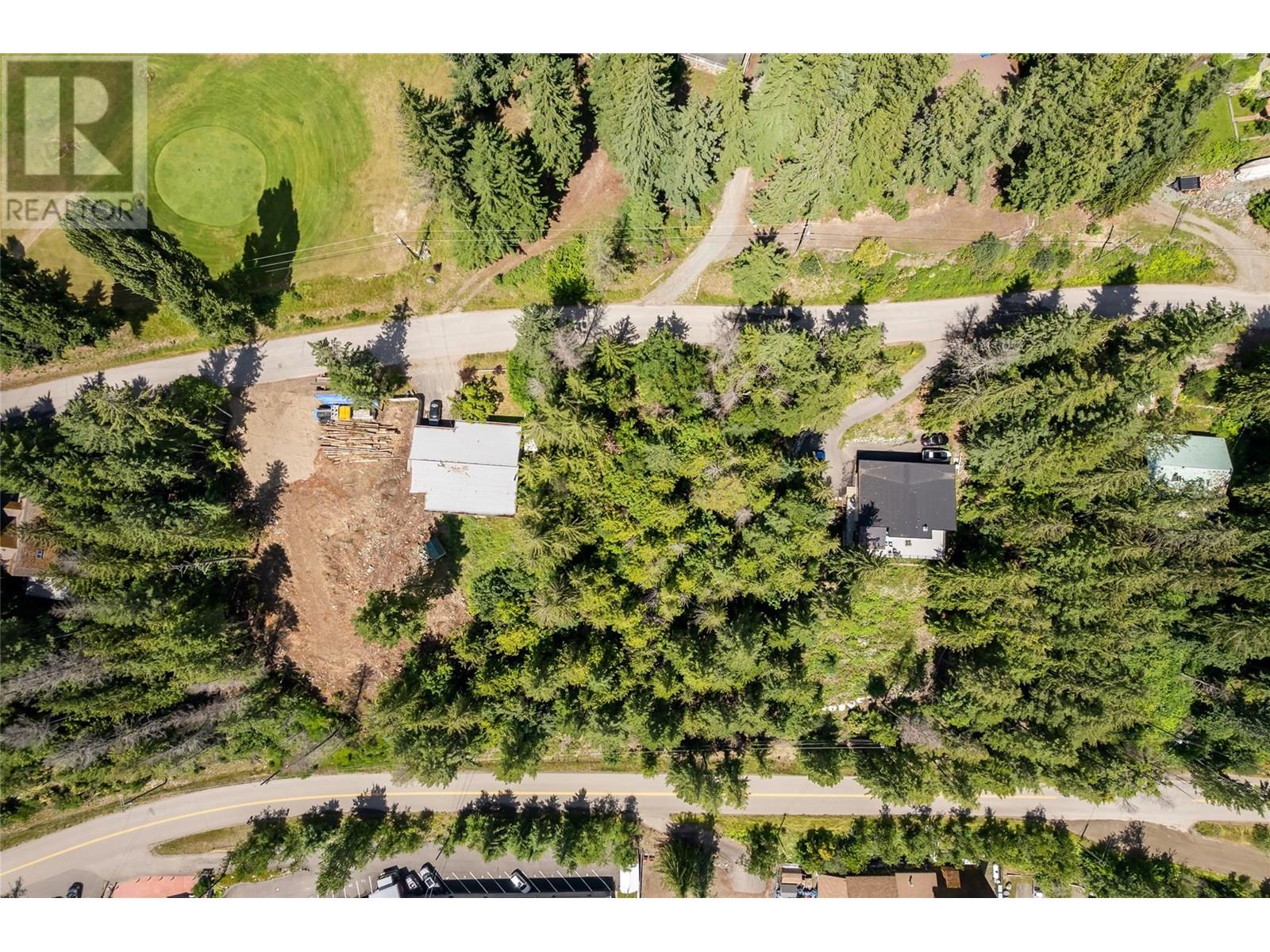 7742 Golf Course Road Property Photo 15