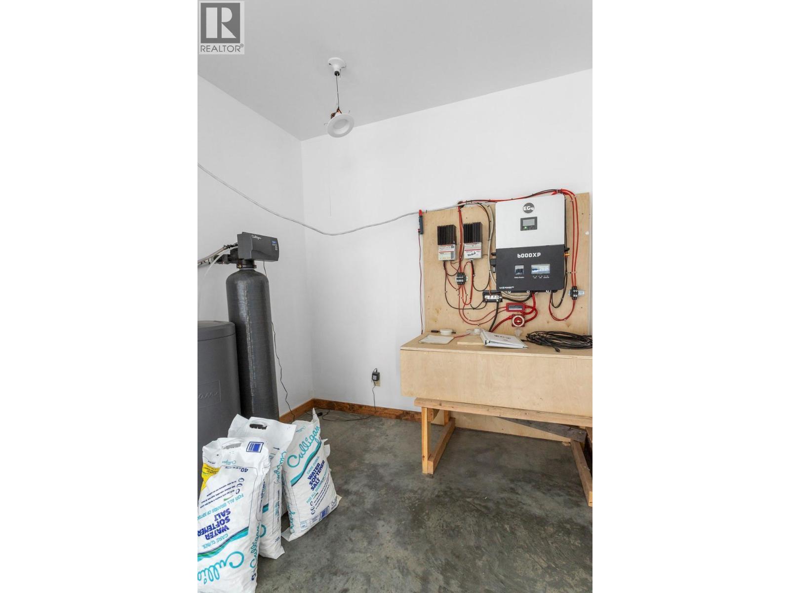 495 Snider Road Property Photo 23