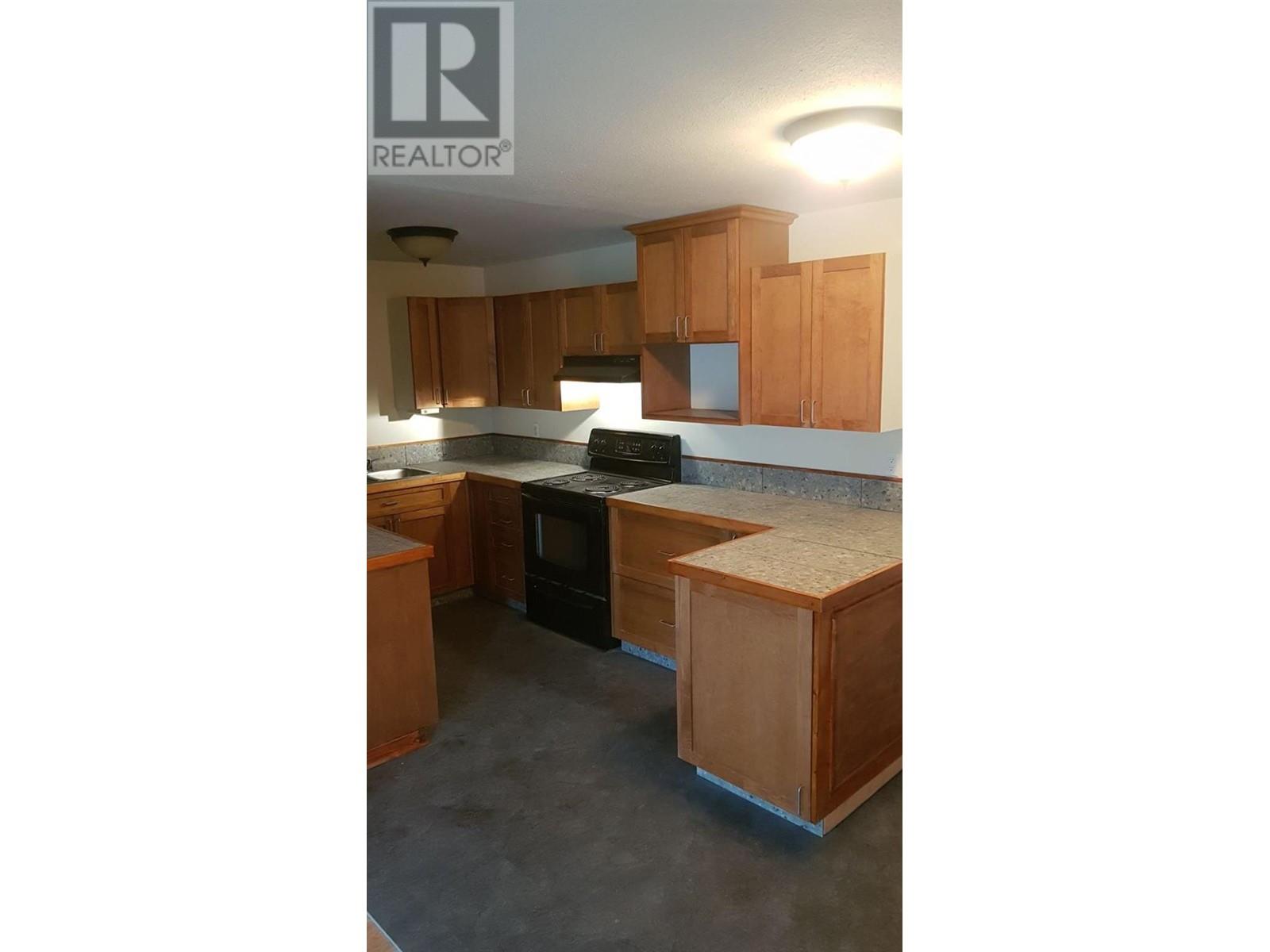 1221 Tranquille Road Property Photo 11