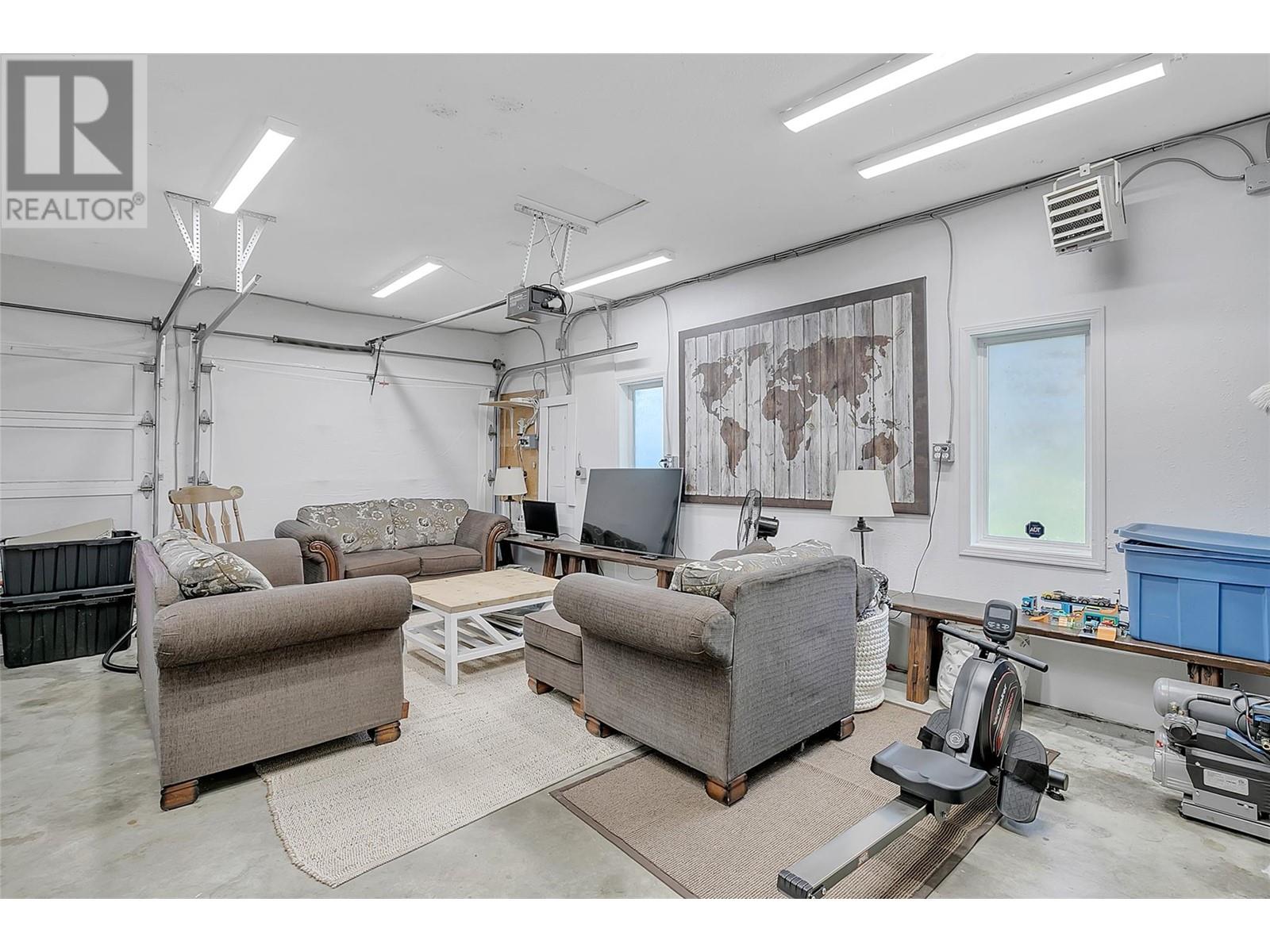 1859 Klondike Court Property Photo 44