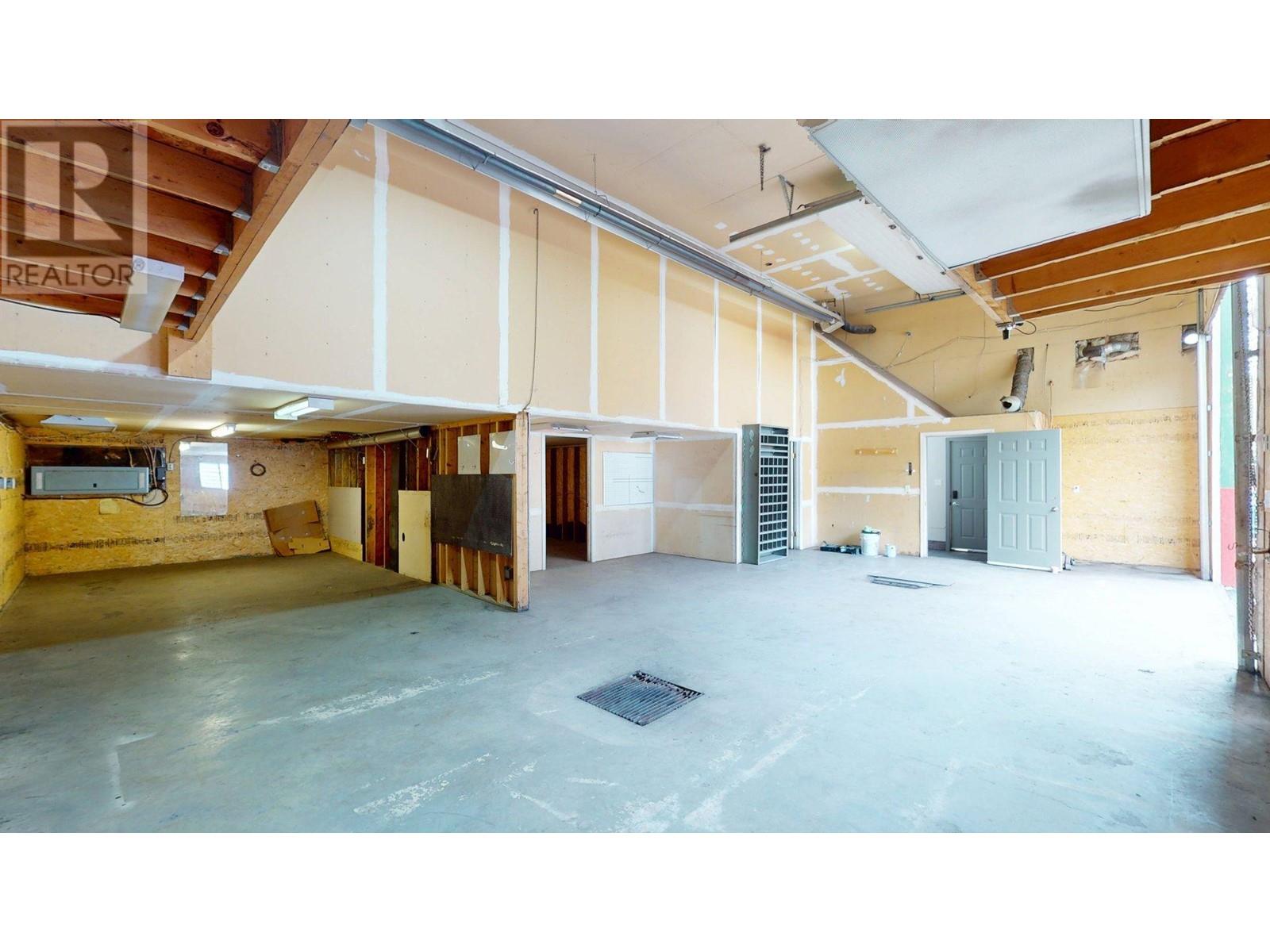 7 Inkaneep Road Property Photo 10