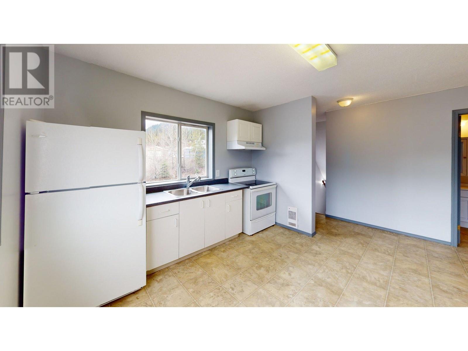 7 Inkaneep Road Property Photo 21