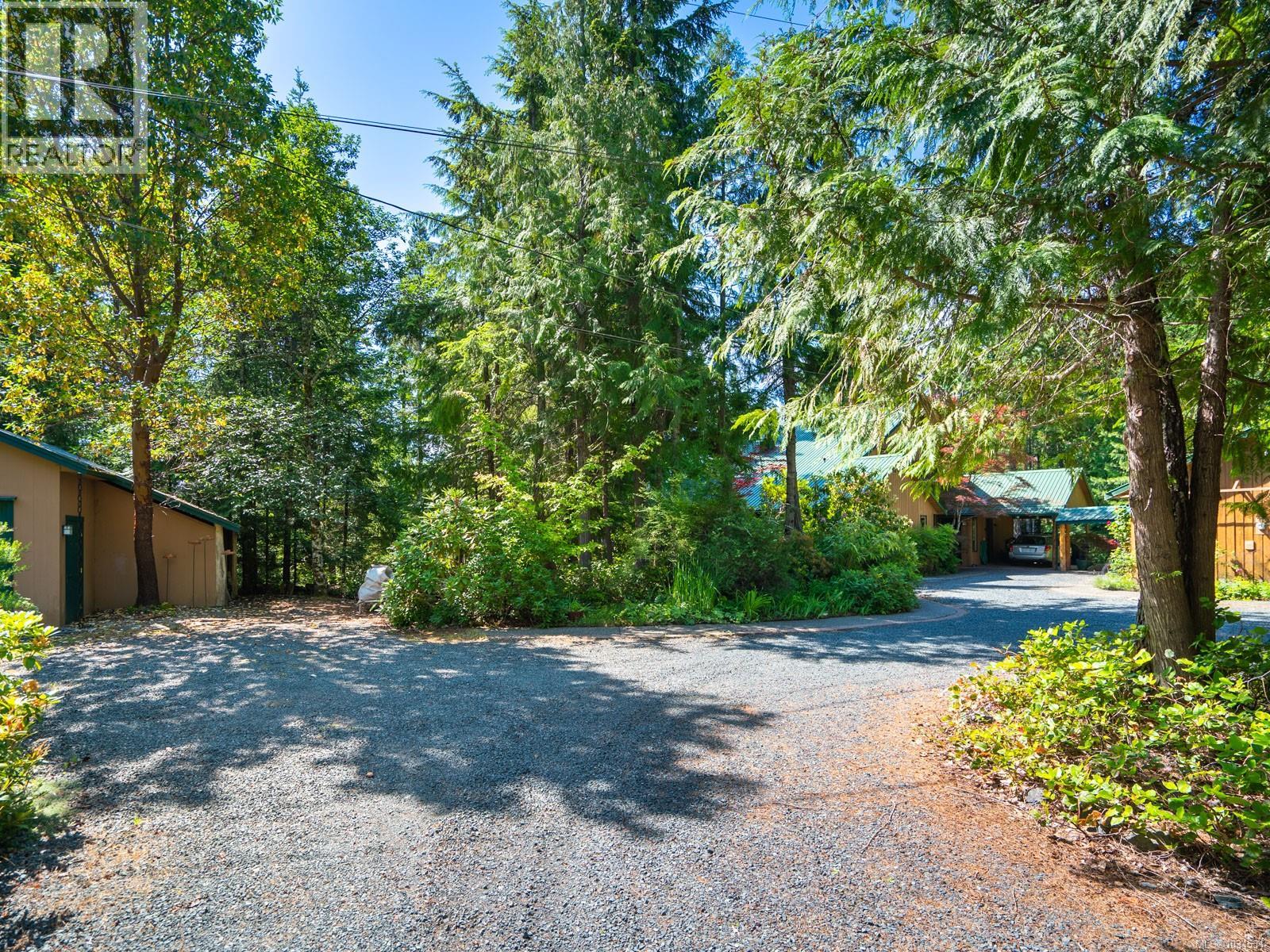 1055 Spider Lake Rd Property Photo 49
