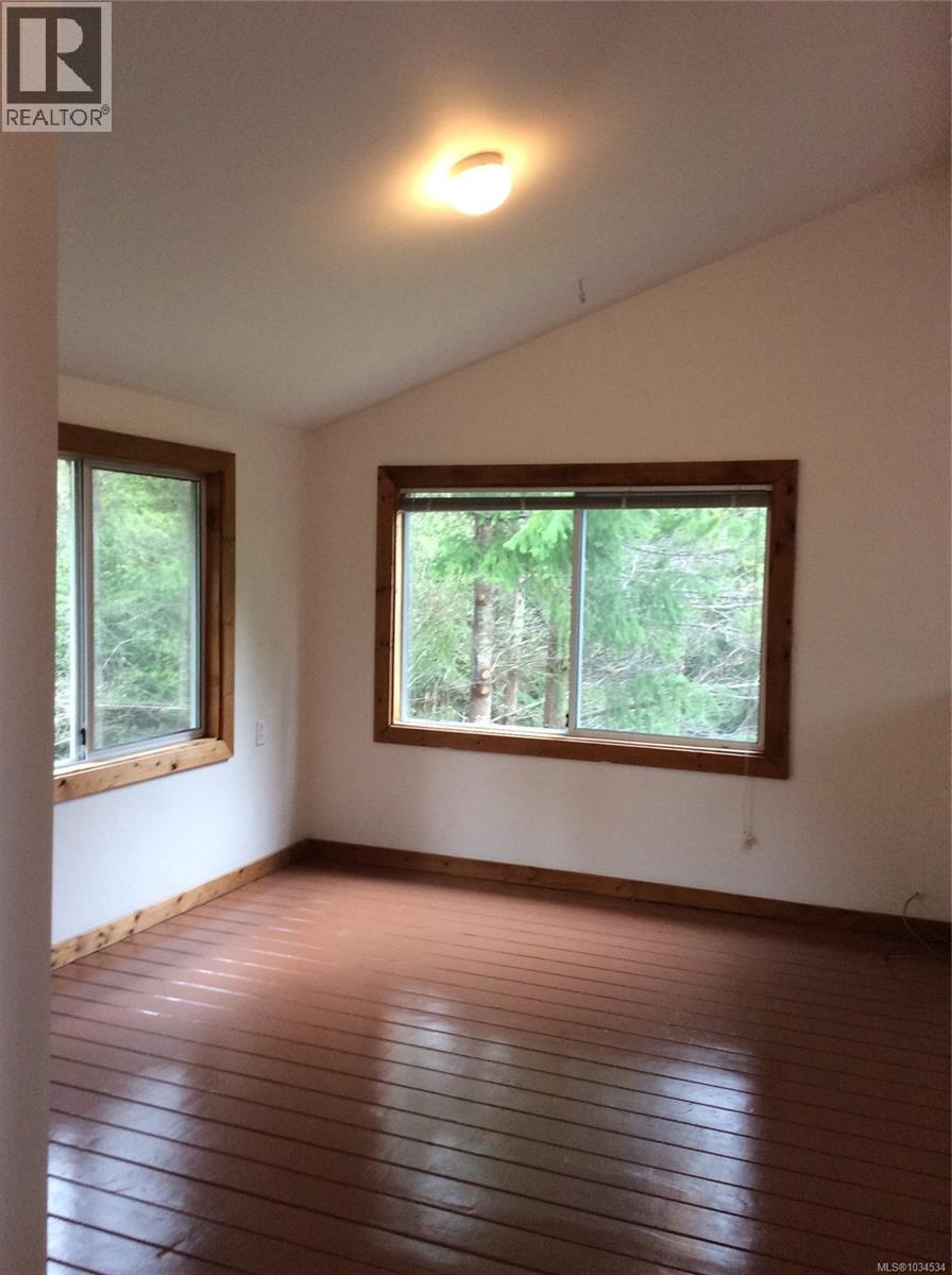 1055 Spider Lake Rd Property Photo 58