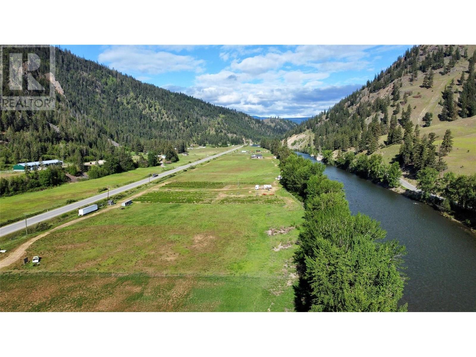 786 Highway 3 Property Photo 4