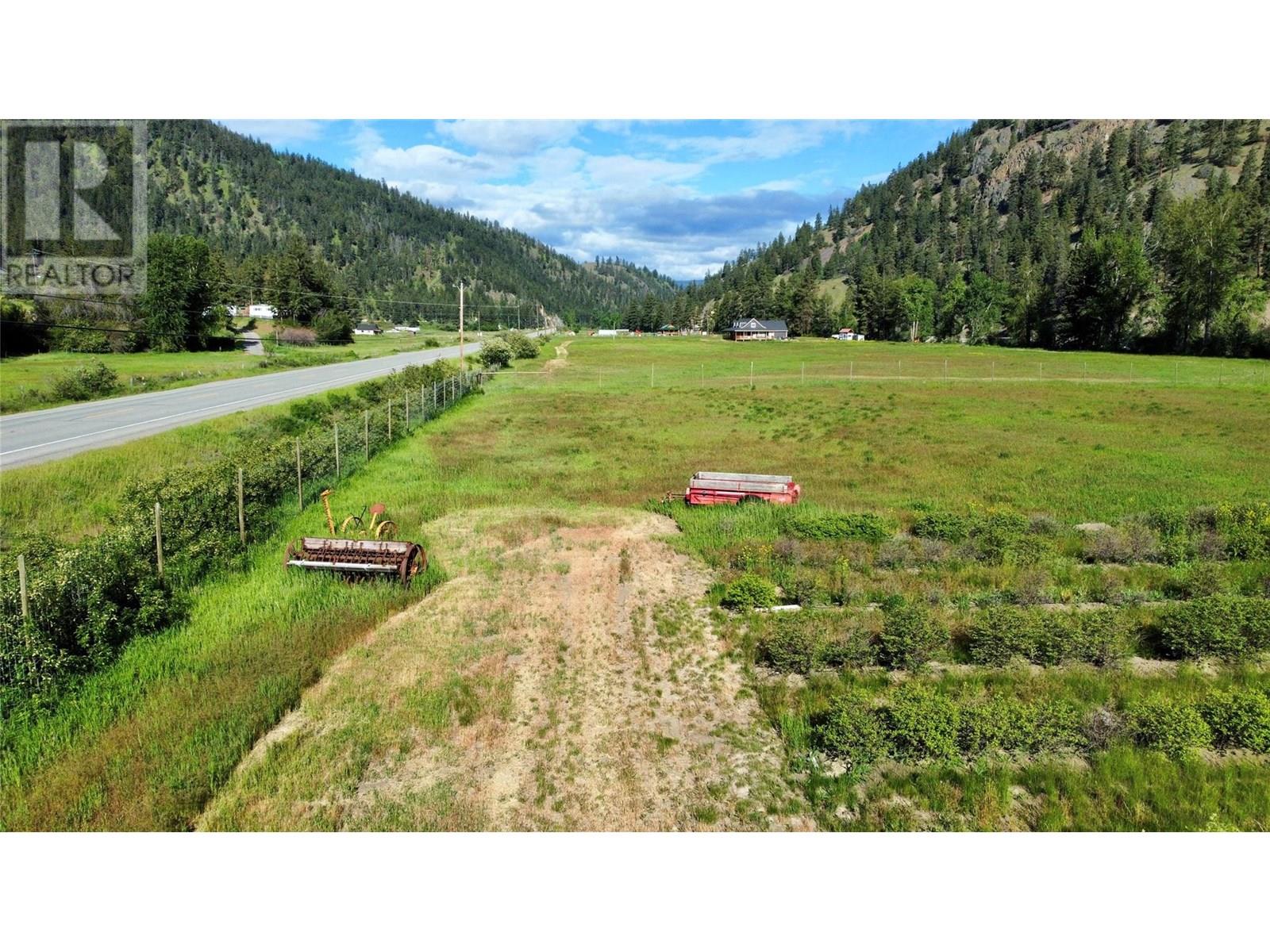 786 Highway 3 Property Photo 7