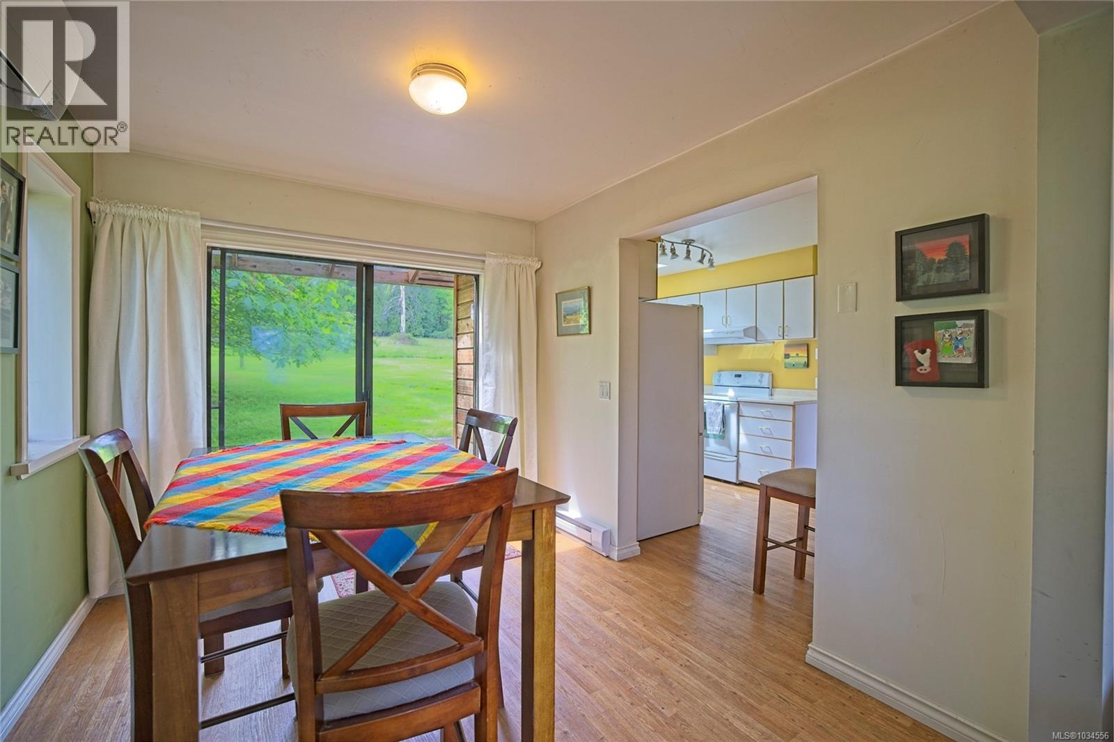 144 Hedger Rd Property Photo 11