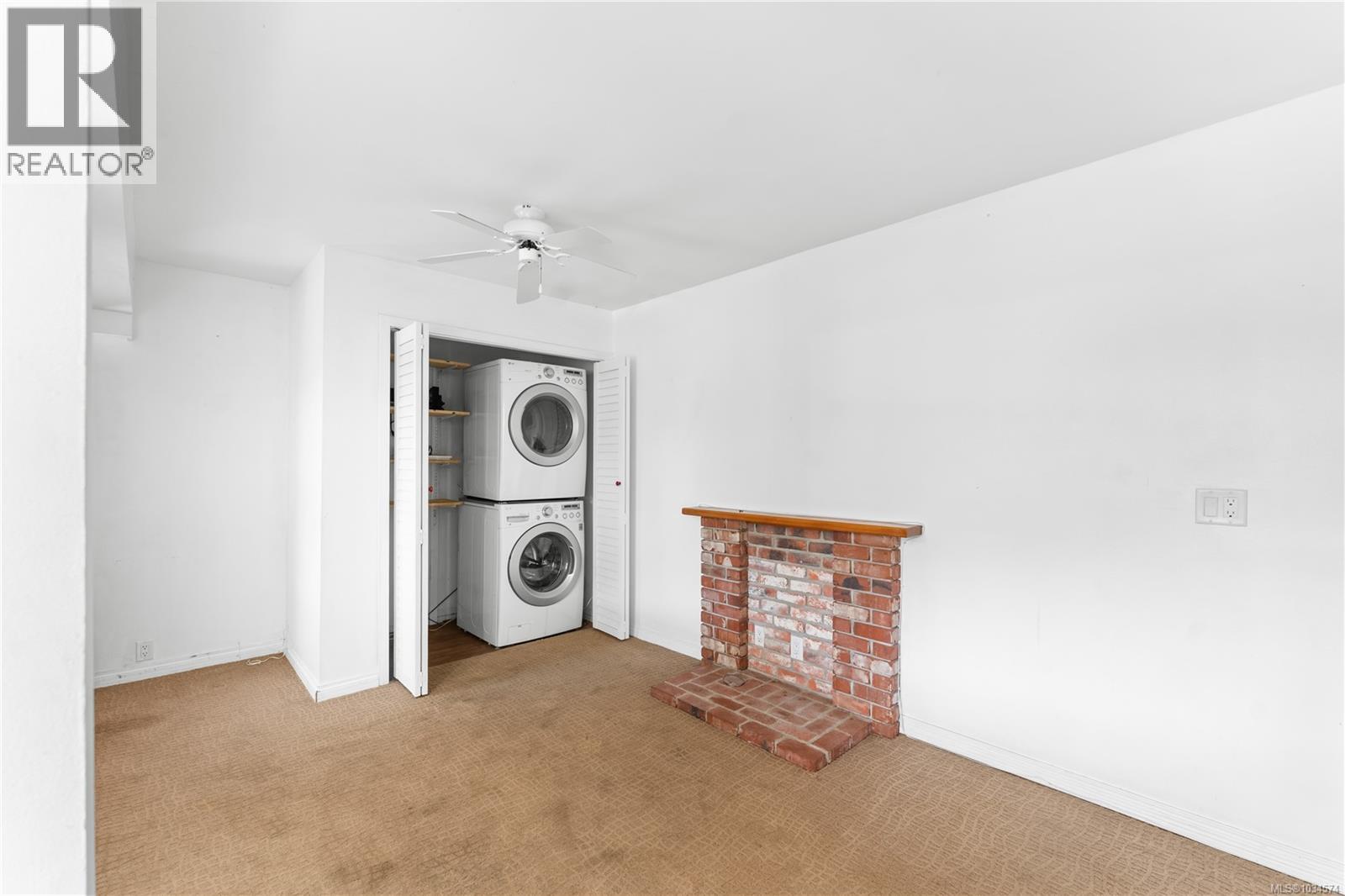 9871 Youbou Rd Property Photo 11