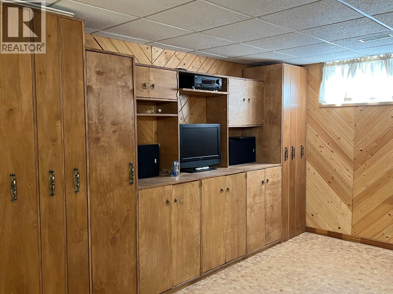 1121 Erickson Road Property Photo 10