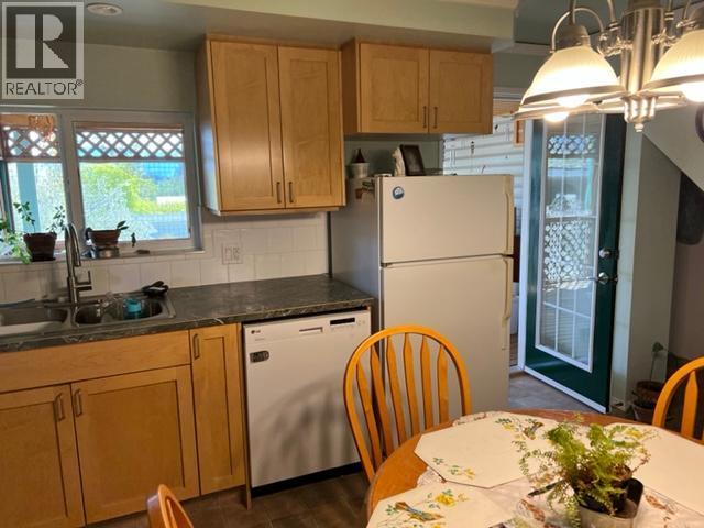 1121 Erickson Road Property Photo 12