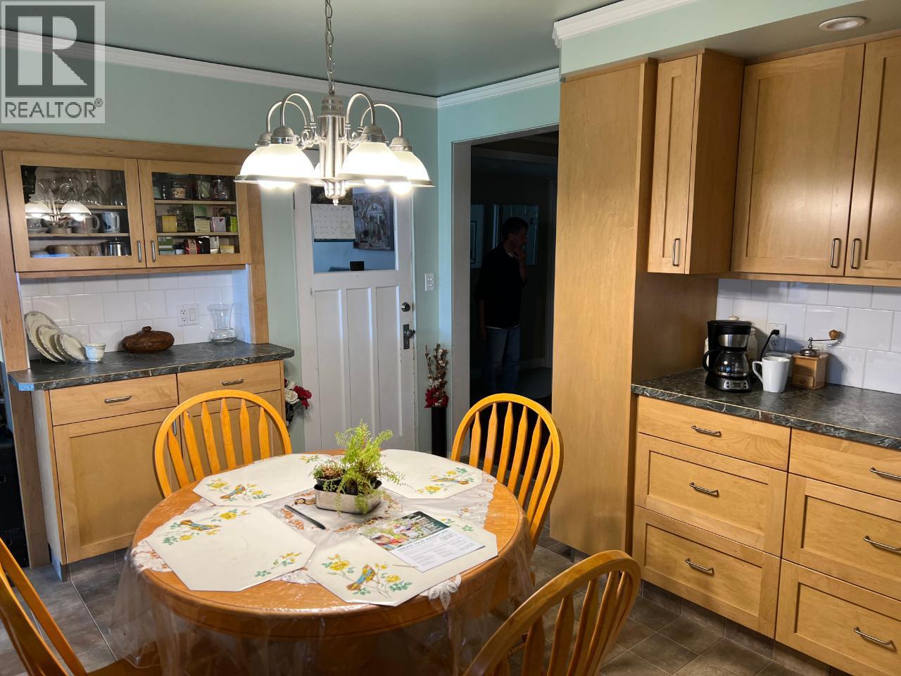 1121 Erickson Road Property Photo 15