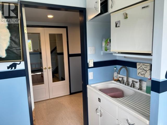 1121 Erickson Road Property Photo 27