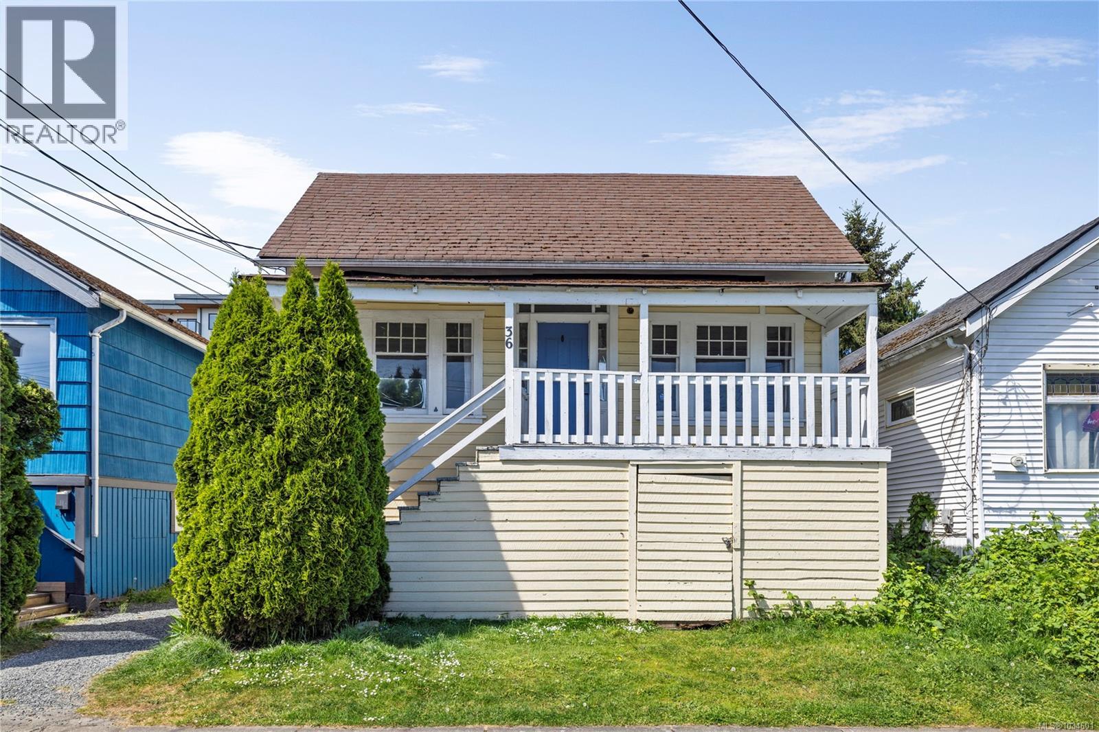 36 Irwin St Property Photo 1