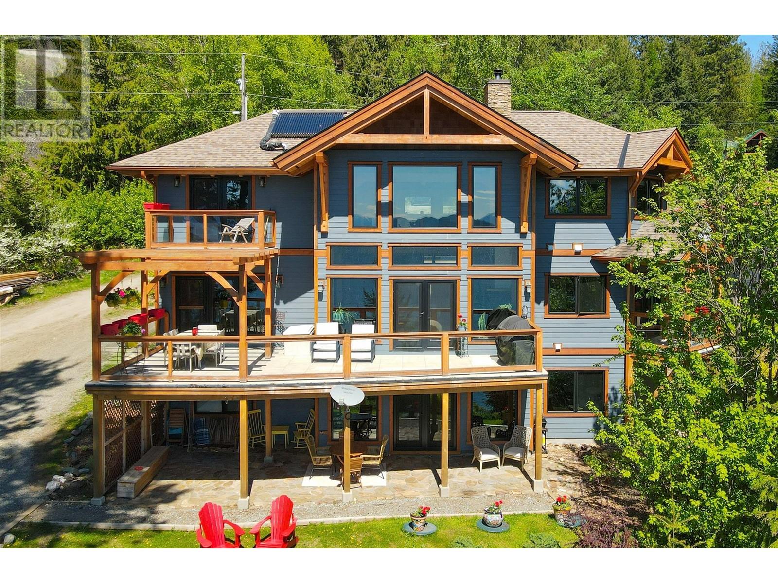 4220 Woodbury Village Road Property Photo 1