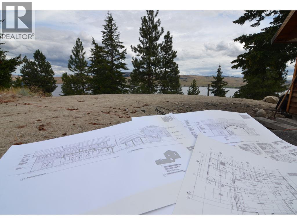 6481 Monck Park Road Property Photo 4